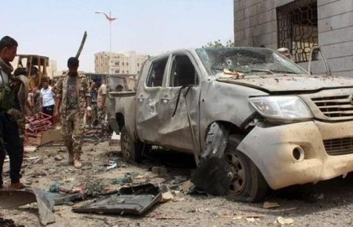 اليمن.. استهداف وزارة المالية بـ"مفخخة" وسط عدن