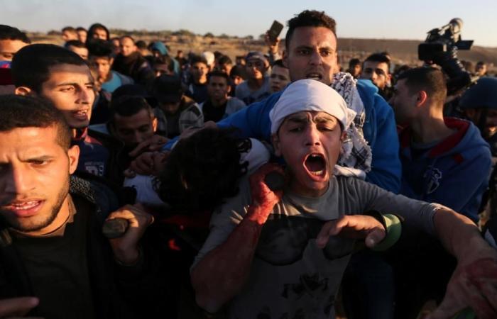 شهيد ومئات المصابين بمواجهات الضفة وغزة