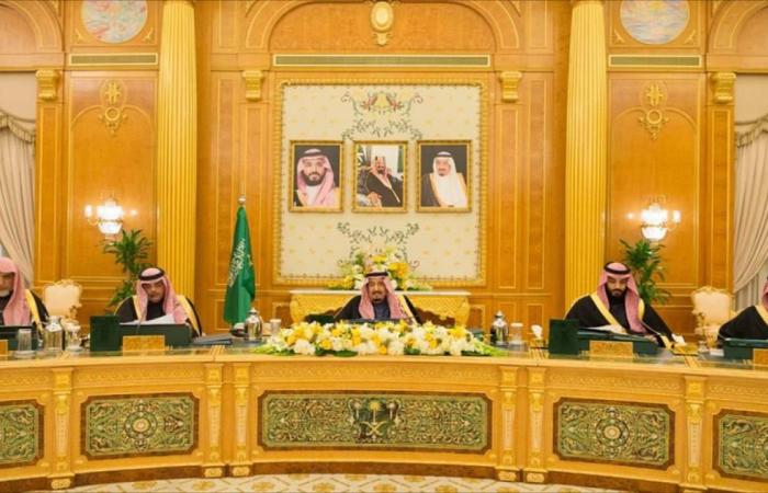السعودية ترفع أسعار الكهرباء والوقود وتدعم المواطن