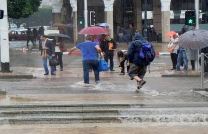 تساقط الأمطار يكشف تردي البنية التحتية في مدن مغربية