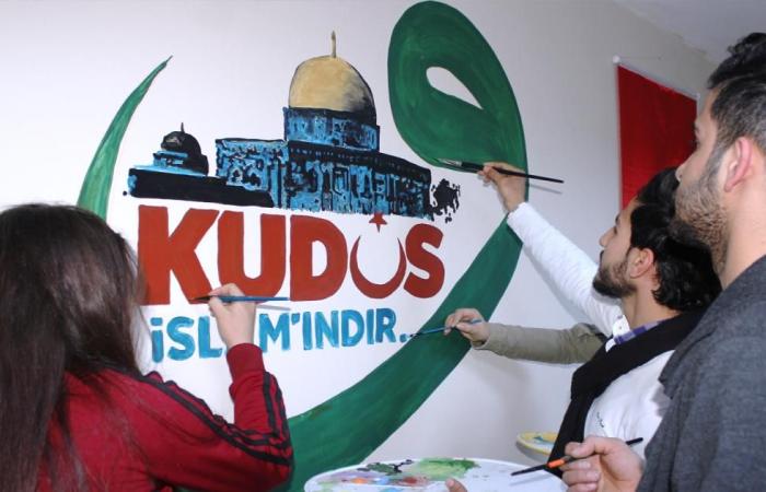 سوريون يرسمون "القدس إسلامية" رفضا لقرار ترمب
