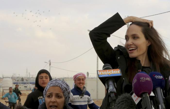أنجيلينا جولي من الزعتري:أعشق اللاجئين ويجب حل أزمتهم