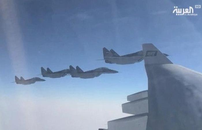 مقاتلات عسكرية مصرية ترافق طائرة ولي العهد السعودي