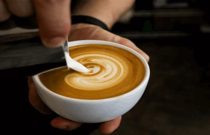 ما هي خطورة القهوة بالحليب؟