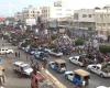 اليمن | الإرياني: الحوثيون يستعرضون بالحديدة رافعين صور الخميني