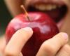 الافراط في تناول التفاح... هل يشكل خطرا على صحتنا؟