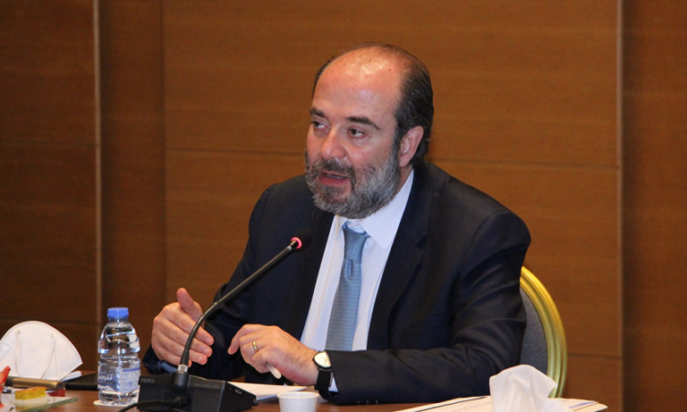 عقيص: “الناس اللي بالنص شو ناطرين؟” georges okais