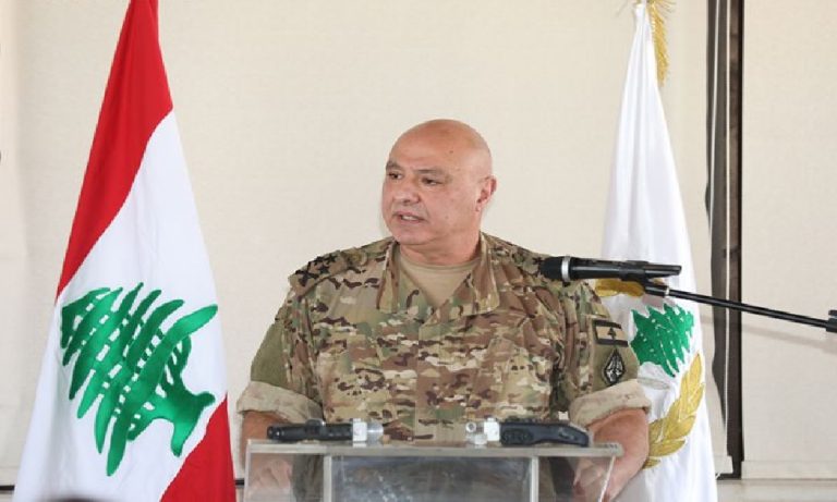 أوضاع الجنوب على طاولة قائد الجيش أوضاع-الجنوب-على-طاولة-قائد-الجيش