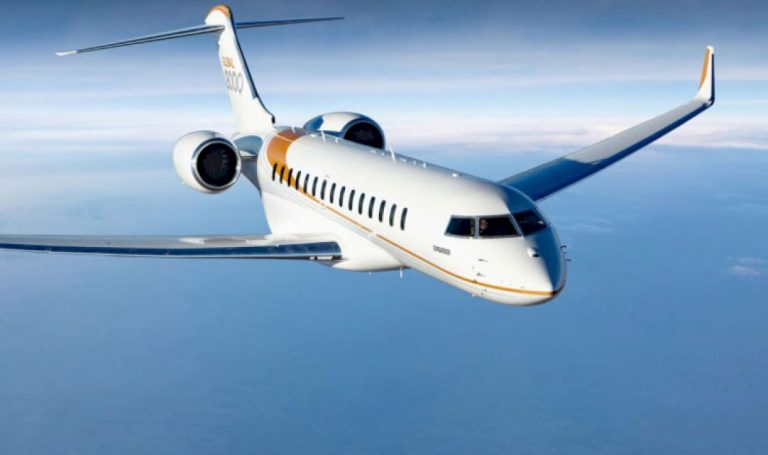 لغز-طائرة-أقلعت-فجر-2024-وحطت-2023.-كيف-ذلك؟