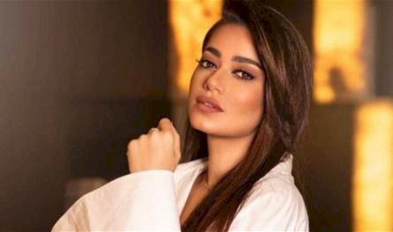 لهذه الأسباب أخفت رحمة رياض حملها.. وهل تتعاون مع كاظم الساهر؟ لهذه-الأسباب-أخفت-رحمة-رياض-حملها.-وهل-تتعاون-مع-كاظم-الساهر؟