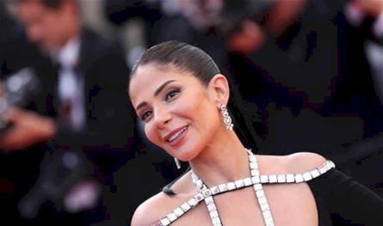 كشف تفاصيل حبس "يوتيوبر" سبّ وقذف منى زكي كشف-تفاصيل-حبس-"يوتيوبر"-سبّ-وقذف-منى-زكي