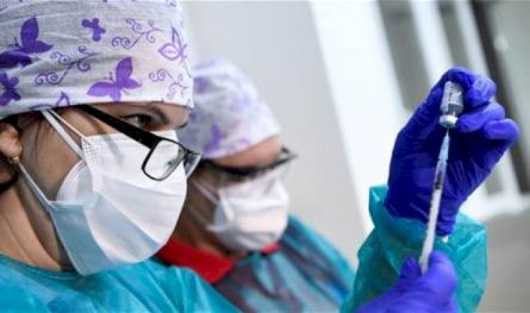 بعد-التعرض-لفيروس-كورونا…-ما-هي-المدة-التي-يجب-أن-تنتظرها-للحصول-على-اللقاح؟