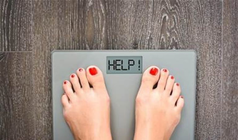 نوبات الاكتئاب تؤدي إلى زيادة الوزن.. هذا ما توصلت اليه آخر الدراسات نوبات-الاكتئاب-تؤدي-إلى-زيادة-الوزن.-هذا-ما-توصلت-اليه-آخر-الدراسات