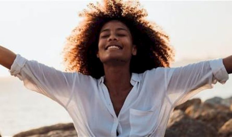 8-عادات-بسيطة-ستجعلك-أكثر-سعادة