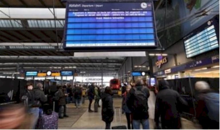 ممثل شهير أوقف في مطار ميونخ.. ما القصة؟ ممثل-شهير-أوقف-في-مطار-ميونخ.-ما-القصة؟