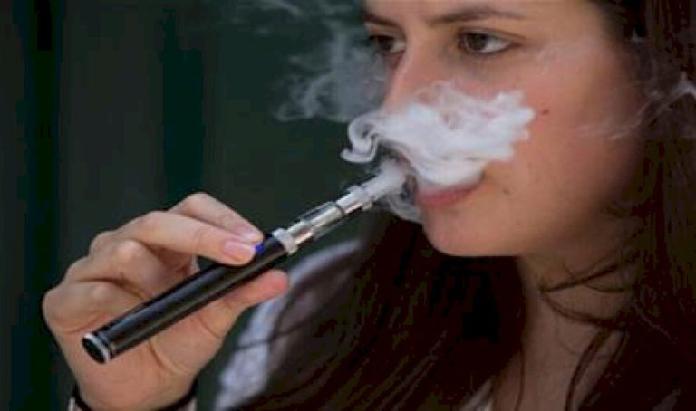 هل-تدخين-السجائر-الإلكترونية-أثناء-الحمل-تضر-بالمولود؟