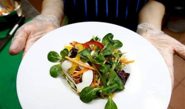 هذه-الأطعمة-تقلل-من-احتمالية-إصابة-النساء-بالأمراض-المزمنة!