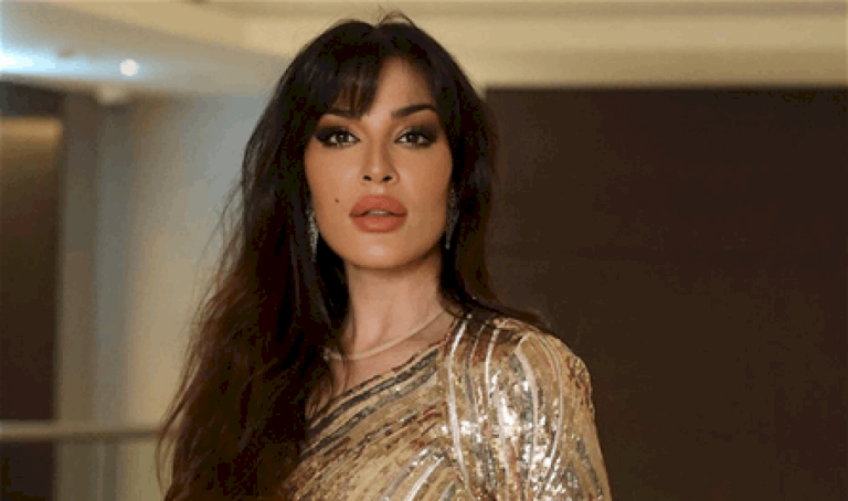 نادين نسيب نجيم حديث الجمهور.. شاهدوا كيف رقصت وتمايلت أمام الجميع (فيديو) نادين-نسيب-نجيم-حديث-الجمهور.-شاهدوا-كيف-رقصت-وتمايلت-أمام-الجميع-(فيديو)