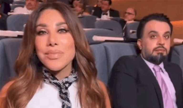 بعدما شوهد معها.. هل تعلن نجوى كرم رسمياً زواجها من رجل الأعمال الاماراتي في هذا التاريخ؟ بعدما-شوهد-معها.-هل-تعلن-نجوى-كرم-رسمياً-زواجها-من-رجل-الأعمال-الاماراتي-في-هذا-التاريخ؟