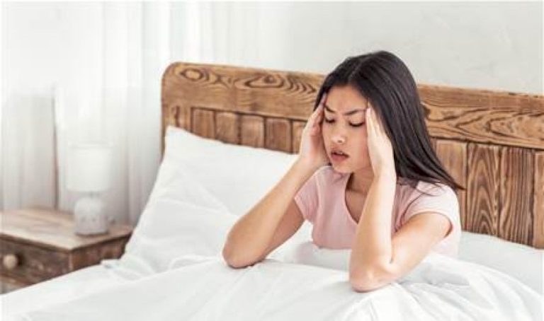 ما العلاقة بين اضطرابات النوم والصداع النصفي؟ ما-العلاقة-بين-اضطرابات-النوم-والصداع-النصفي؟