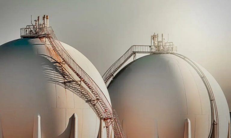 خام برنت يتجه نحو مكاسب أسبوعية بأكثر من 4% خام-برنت-يتجه-نحو-مكاسب-أسبوعية-بأكثر-من-4%