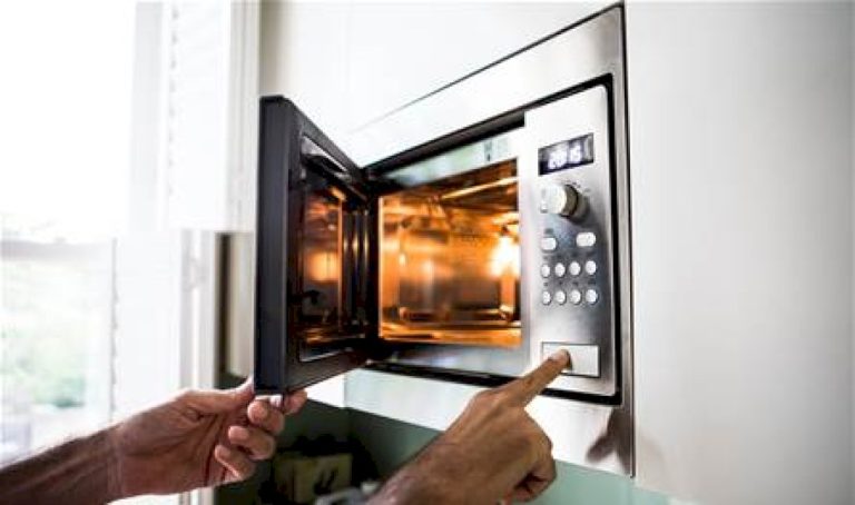 هل-تسبب-أفران-الميكروويف-السرطان؟-العلم-يجيب!