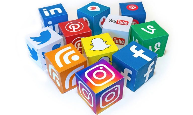 أكثر من 5 مليارات يستخدمون وسائل التواصل الاجتماعي أكثر-من-5-مليارات-يستخدمون-وسائل-التواصل-الاجتماعي