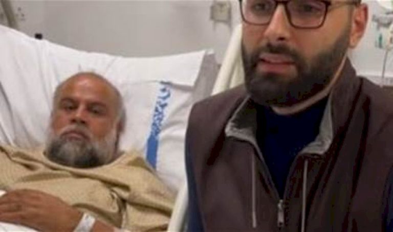 "هو أب بالنسبة لي".. فيديو مؤثّر يجمع وائل الدحدوح بمعتز عزايزة في قطر "هو-أب-بالنسبة-لي".-فيديو-مؤثّر-يجمع-وائل-الدحدوح-بمعتز-عزايزة-في-قطر