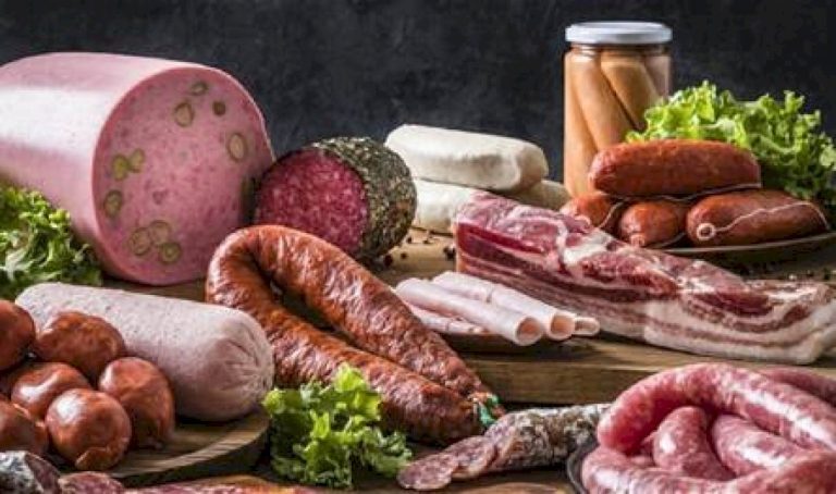 مواد غذائية تحفز الالتهابات.. تعرفوا إليها مواد-غذائية-تحفز-الالتهابات.-تعرفوا-إليها