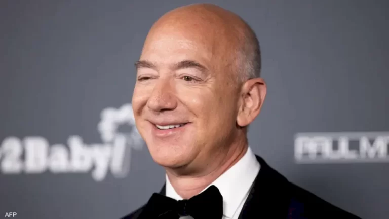 جيف بيزوس باع أسهما في “أمازون” بقيمة ملياري دولار جيف-بيزوس-باع-أسهما-في-“أمازون”-بقيمة-ملياري-دولار