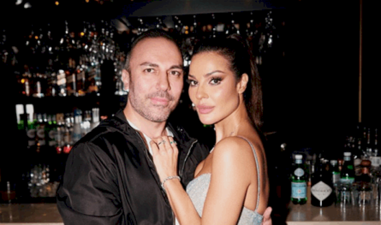 بدت كراقصة شرقية.. شاهدوا ماذا فعلت نادين نسيب نجيم في عيدها (فيديو) بدت-كراقصة-شرقية.-شاهدوا-ماذا-فعلت-نادين-نسيب-نجيم-في-عيدها-(فيديو)