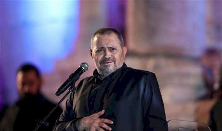 جورج وسوف يحتفل بعيد ميلاد حفيدته: "الله يحميكي يا جدّو" (فيديو) جورج-وسوف-يحتفل-بعيد-ميلاد-حفيدته:-"الله-يحميكي-يا-جدّو"-(فيديو)