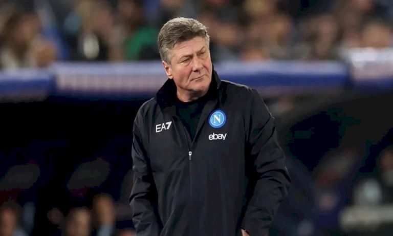 نابولي-يقيل-مدربه