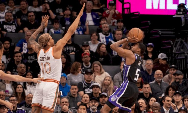 فوز كينغز على سبيرز في دوري السلة الأميركي فوز-كينغز-على-سبيرز-في-دوري-السلة-الأميركي