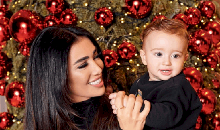 بغاية الجمال… جيسيكا عازار مع إبنها فهد في جلسة تصوير بغاية-الجمال…-جيسيكا-عازار-مع-إبنها-فهد-في-جلسة-تصوير