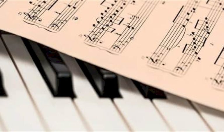 أغنية-جديدة-تثير-غضباً-واسعاً.-تشجّع-على-اغتصاب-القاصرات-وهذا-ما-جاء-فيها!