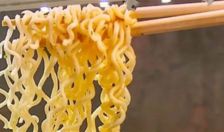 لمُحبّي-"الإندومي"…-إليكم-هذا-الخبر-المهمّ