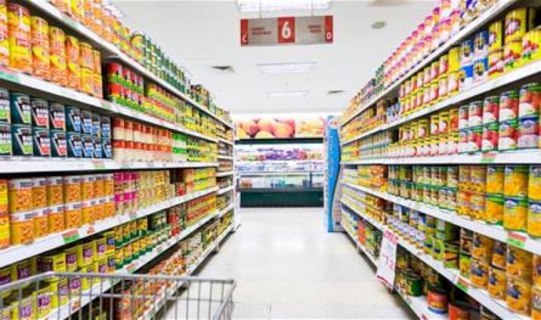 أثارت-الكثير-من-الجدل.-إعلاميّة-تستعرض-مشترياتها-من-السوبرماركت-هذه-قيمتها