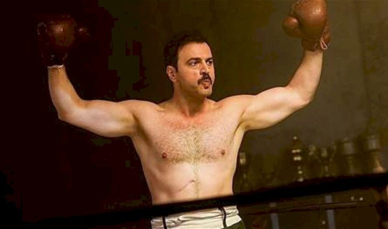 ابن تيم حسن نسخة عن والده.. تعرفوا إليه (صور) ابن-تيم-حسن-نسخة-عن-والده.-تعرفوا-إليه-(صور)