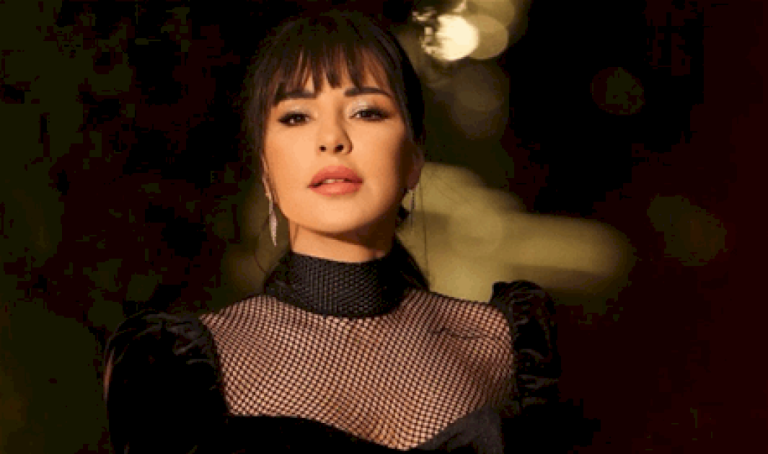 الممثل-السوري-الوسيم-يطلب-الزواج-من-ماغي-بو-غصن-مباشرة-على-الهواء-(فيديو)