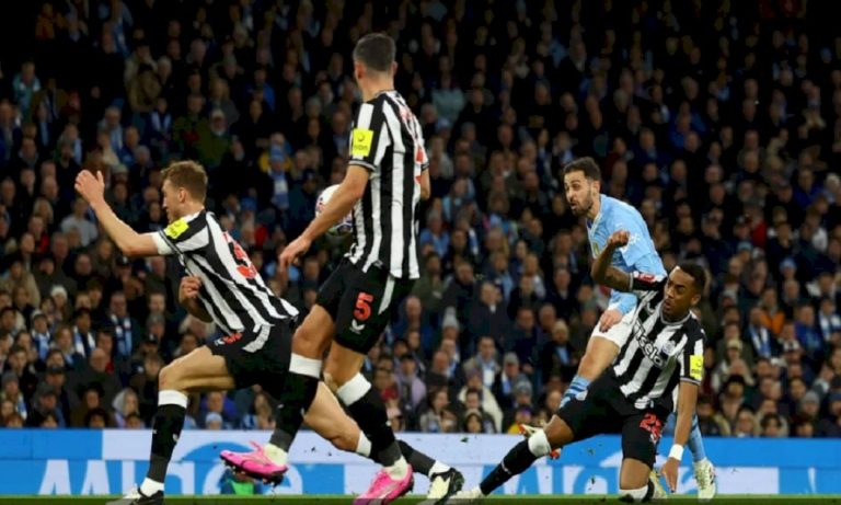 مانشستر سيتي يطيح نيوكاسل من كأس الاتحاد الإنجليزي مانشستر-سيتي-يطيح-نيوكاسل-من-كأس-الاتحاد-الإنجليزي