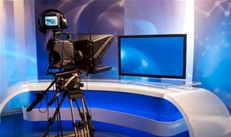 إعلاميّ-تعرّض-لحادث-مروّع…-ما-هي-حالته-الصحيّة؟-(فيديو)