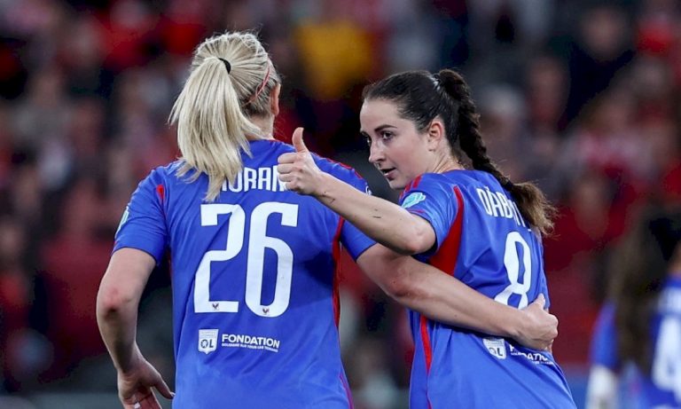 فوز-مهم-لسيدات-ليون-على-بنفيكا