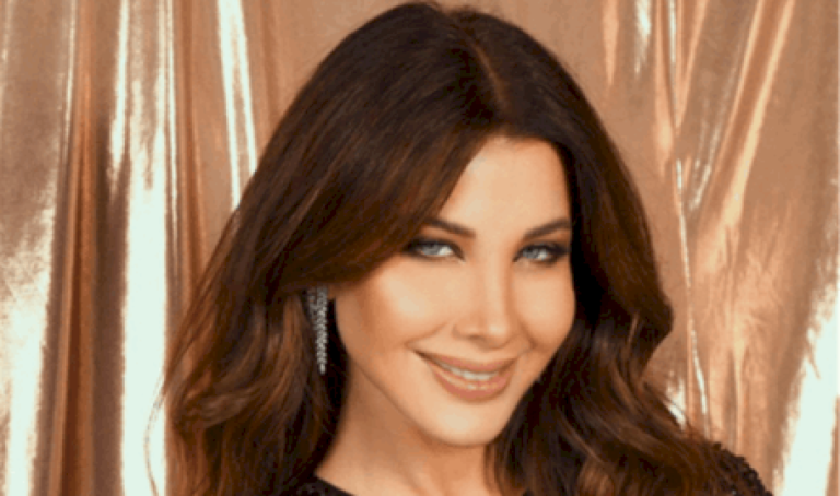 صبية وجميلة.. نانسي عجرم تُعايد والدتها بعيد الأم تعرفوا إليها (صور) صبية-وجميلة.-نانسي-عجرم-تُعايد-والدتها-بعيد-الأم-تعرفوا-إليها-(صور)