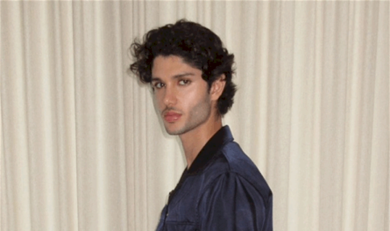 بإطلالة “غريبة”… ابن راغب علامة يُثير الجدل من جديد شاهدوا الصور بإطلالة-"غريبة".-ابن-راغب-علامة-يُثير-الجدل-من-جديد-شاهدوا-الصور