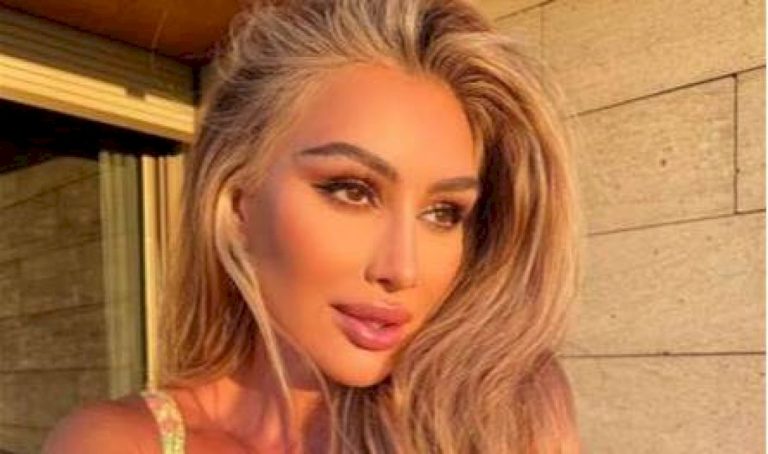 بالفيديو… مايا دياب تتعلم التزلج في المرآب وهذا ما حصل معها بالفيديو…-مايا-دياب-تتعلم-التزلج-في-المرآب-وهذا-ما-حصل-معها