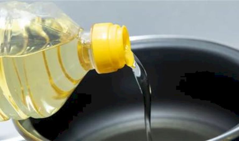 دراسة تُفجّر مفاجأة عن زيت القلي.. إليكم هذا الخبر دراسة-تُفجّر-مفاجأة-عن-زيت-القلي.-إليكم-هذا-الخبر