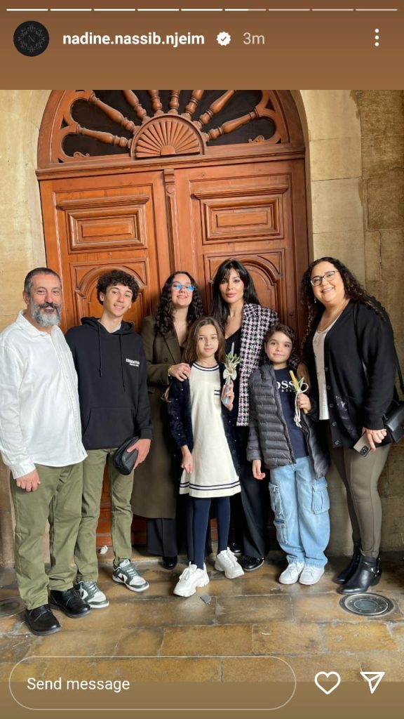 برفقة خطيبها رجل الأعمال السوريّ... نادين نجيم احتفلت بـ"الشعنينة" (صور) b8317e39