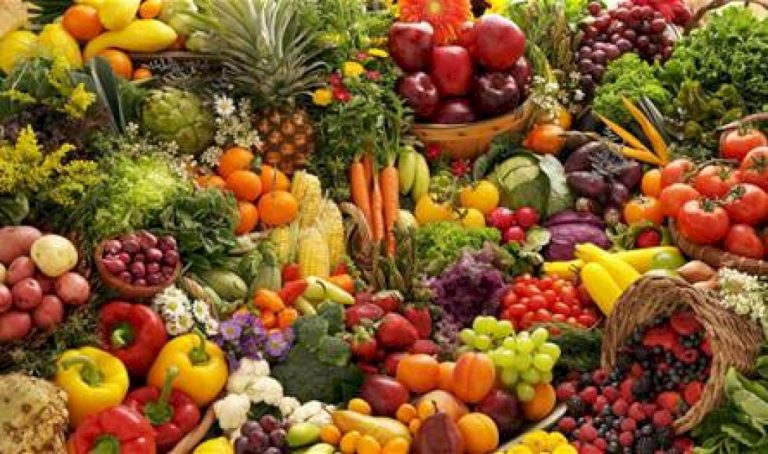 "يجب-تناولها-يوميا"…-خبيرة-تغذية-توصي-بثلاثة-أنواع-من-الفاكهة