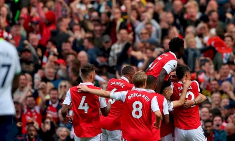 أرسنال إلى صدارة الدوري الإنجليزي أرسنال-إلى-صدارة-الدوري-الإنجليزي
